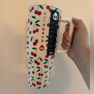 BNWT HydroJug Traveler 40oz Cherries